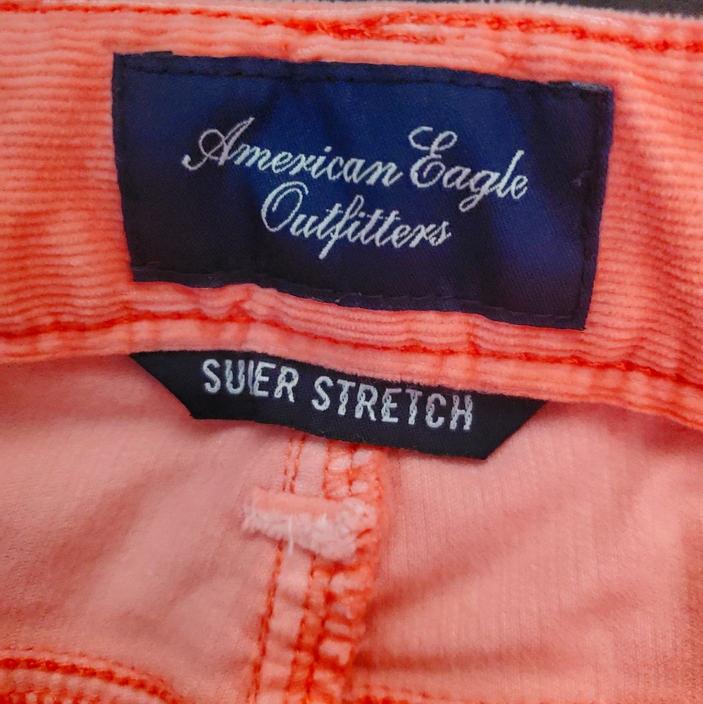 American Eagle skinny, stretch corduroy pants